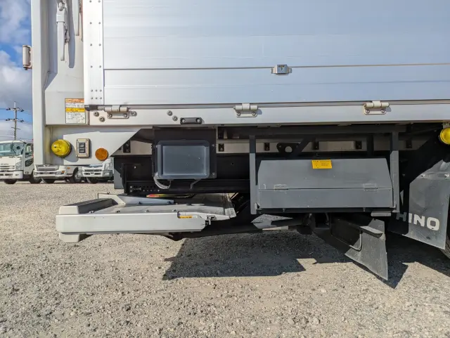 日野 レンジャー 2KG-FD2ABG(2WD)の写真32