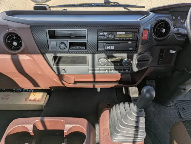 日野 レンジャー 2KG-FC2ABA(2WD)の写真30