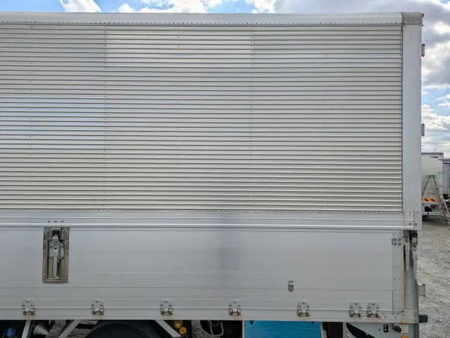 三菱 ファイター 2KG-FK61F(2WD)の写真19