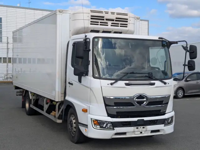 日野 レンジャー 2KG-FC2ABA(2WD)の写真3