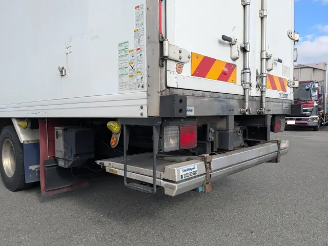 日野 レンジャー 2KG-FC2ABA(2WD)の写真6