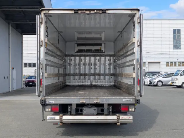 日野 レンジャー 2KG-FC2ABA(2WD)の写真9