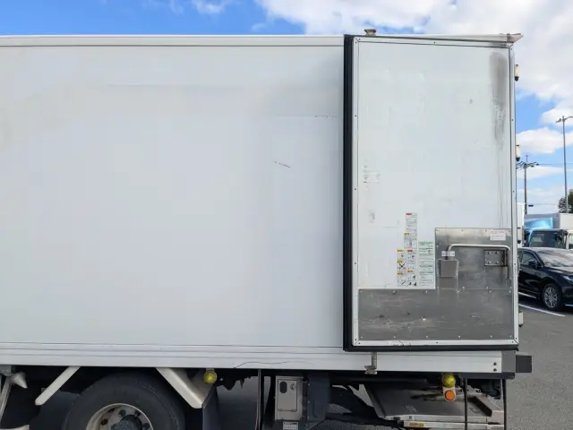 日野 レンジャー 2KG-FC2ABA(2WD)の写真10