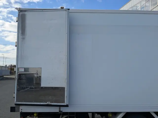 日野 レンジャー 2KG-FC2ABA(2WD)の写真14