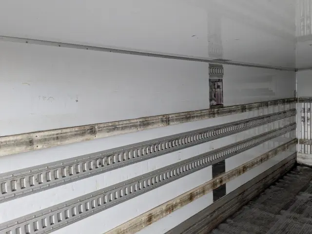 日野 レンジャー 2KG-FC2ABA(2WD)の写真28