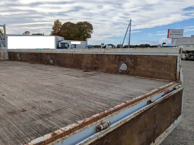 三菱 キャンター 2PG-FED90(2WD)の写真15