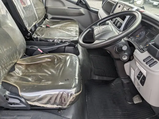 三菱 キャンター 2PG-FED90(2WD)の写真27