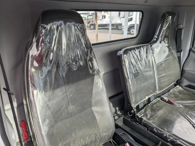 三菱 キャンター 2PG-FED90(2WD)の写真29