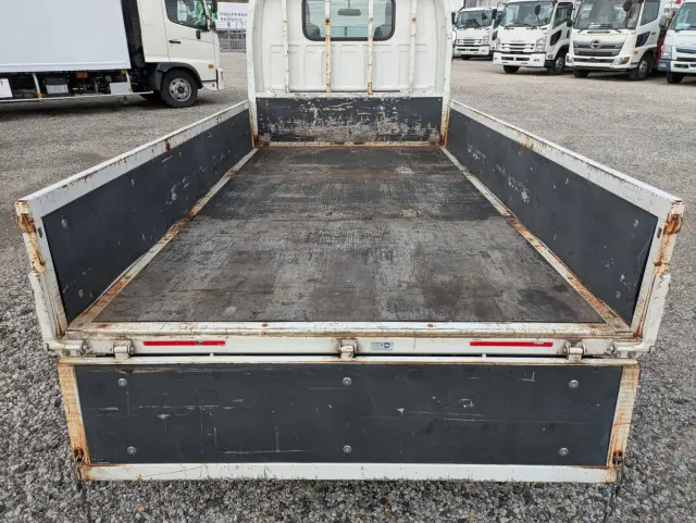 マツダ タイタン TRG-LJR85A(2WD)の写真12