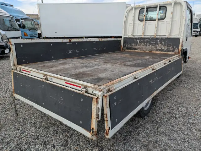 マツダ タイタン TRG-LJR85A(2WD)の写真17