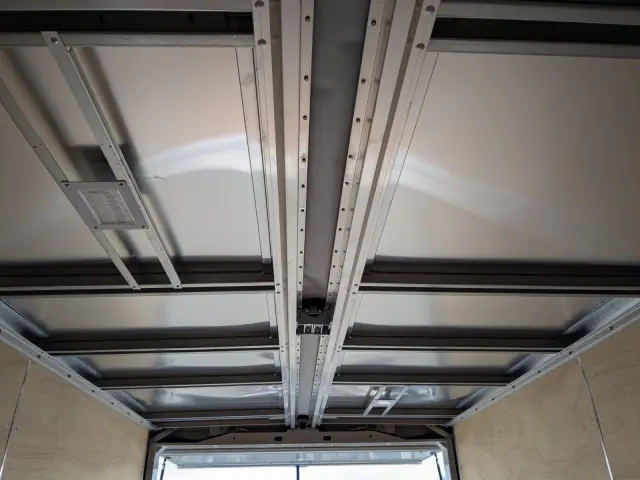 三菱 キャンター 2RG-FEB50(2WD)の写真24