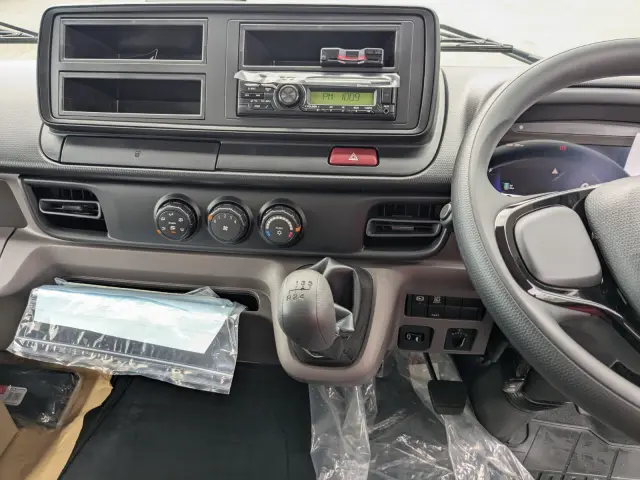 三菱 キャンター 2RG-FEB50(2WD)の写真27