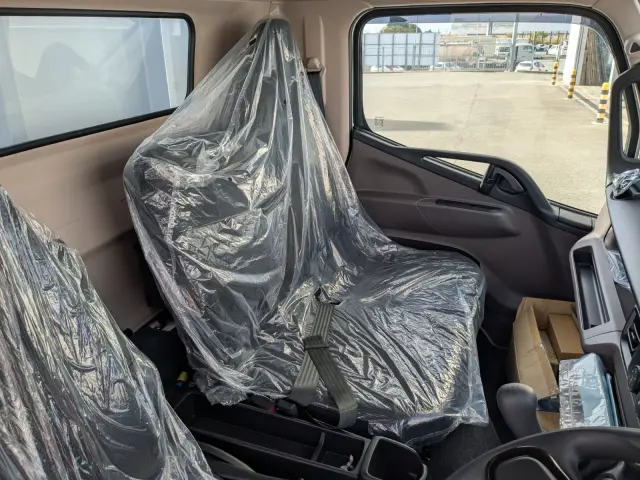 三菱 キャンター 2RG-FEB50(2WD)の写真37