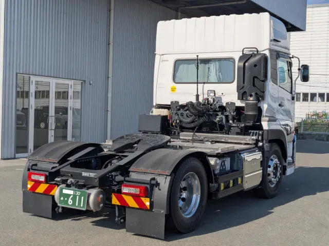 いすゞ ギガ 2RG-EK5DAB(2WD)の写真5