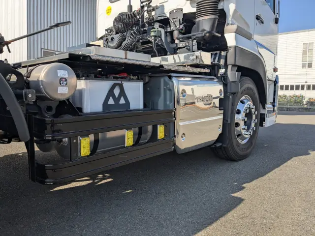 いすゞ ギガ 2RG-EK5DAB(2WD)の写真13