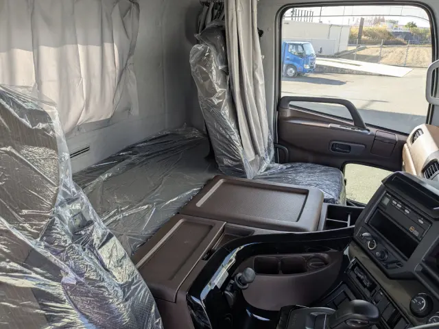 いすゞ ギガ 2RG-EK5DAB(2WD)の写真21