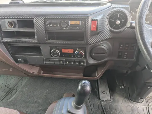 日野 レンジャー 2PG-FD2ABG(2WD)の写真35