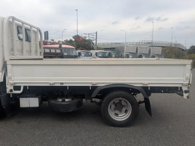 日野 デュトロ TKG-XZC605M(2WD)の写真17