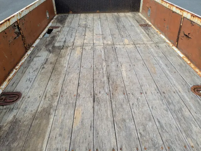 いすゞ エルフ SKG-NJR85A(2WD)の写真16