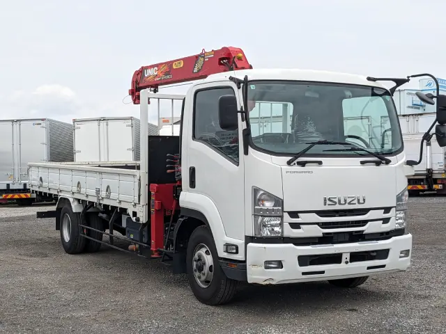 いすゞ フォワード 2PG-FRR90S1(2WD)の写真3