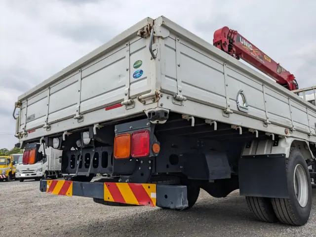 いすゞ フォワード 2PG-FRR90S1(2WD)の写真6