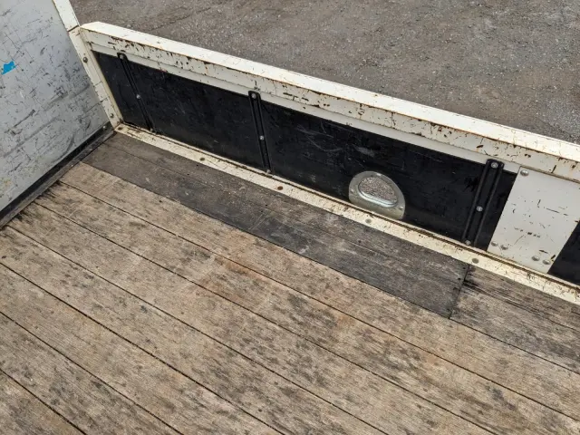 いすゞ フォワード 2PG-FRR90S1(2WD)の写真12