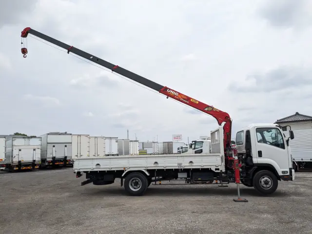 いすゞ フォワード 2PG-FRR90S1(2WD)の写真22