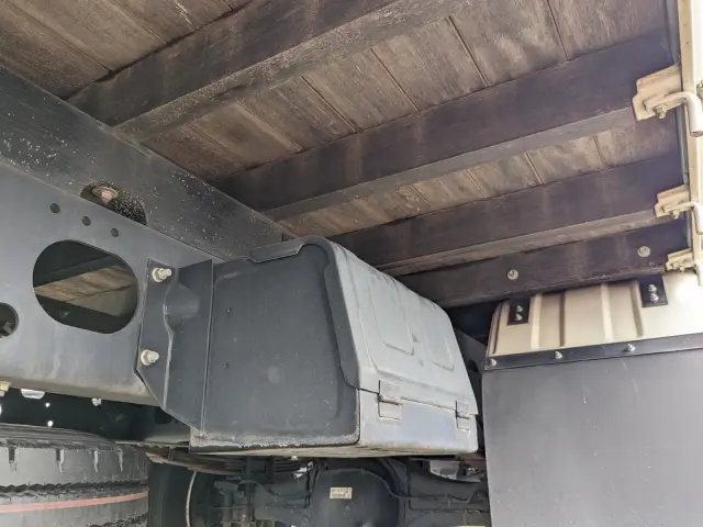 いすゞ フォワード 2PG-FRR90S1(2WD)の写真24