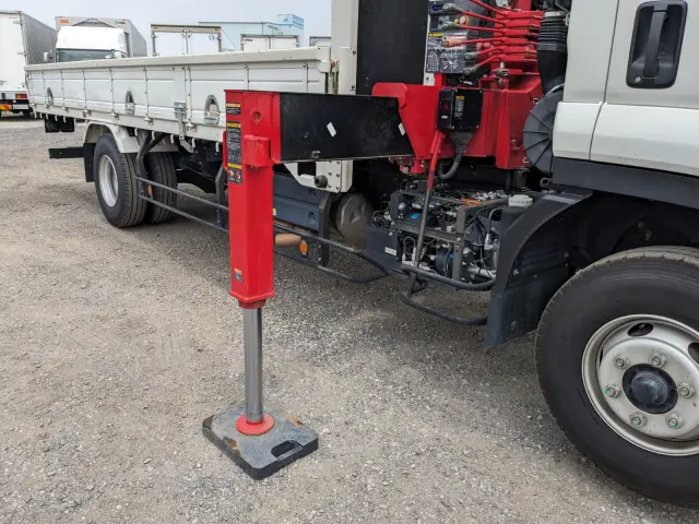 いすゞ フォワード 2PG-FRR90S1(2WD)の写真29