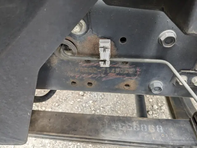 いすゞ フォワード 2PG-FRR90S1(2WD)の写真42