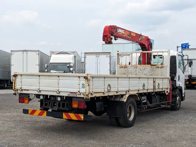 いすゞ フォワード 2PG-FRR90S1(2WD)の写真5