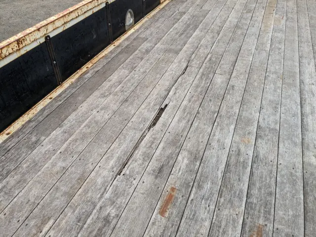 いすゞ フォワード 2PG-FRR90S1(2WD)の写真11