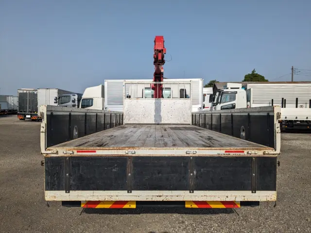 いすゞ フォワード 2PG-FRR90S1(2WD)の写真9