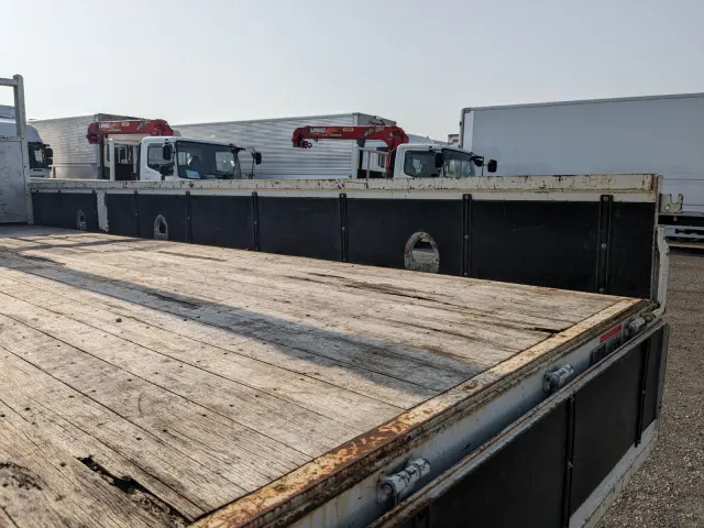 いすゞ フォワード 2PG-FRR90S1(2WD)の写真15