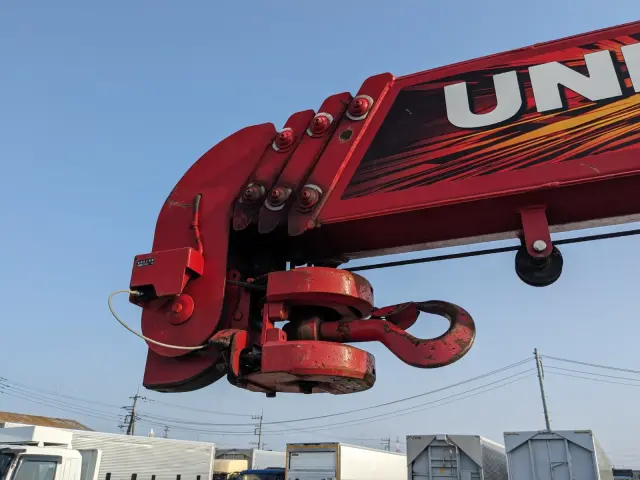 いすゞ フォワード 2PG-FRR90S1(2WD)の写真32