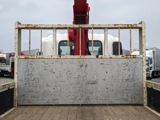 いすゞ フォワード 2PG-FRR90S1(2WD)の写真11