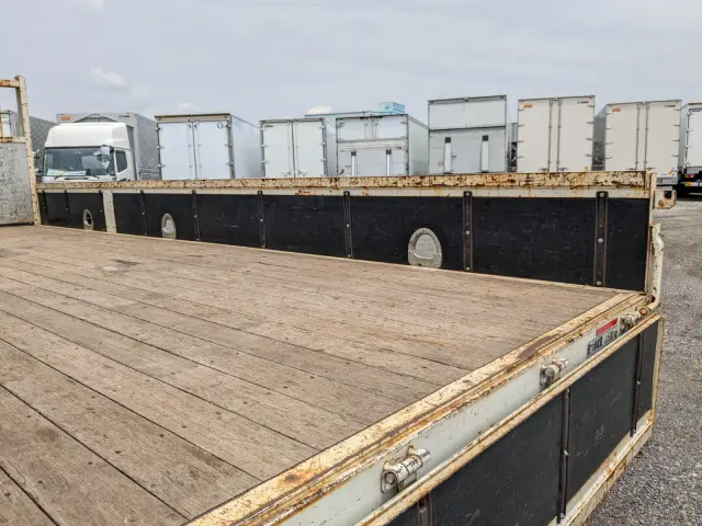 いすゞ フォワード 2PG-FRR90S1(2WD)の写真13