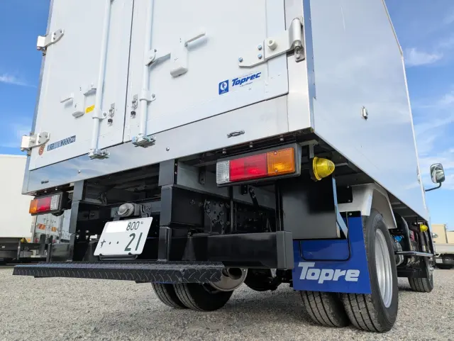 三菱 キャンター 2RG-FBAV0(2WD)の写真10