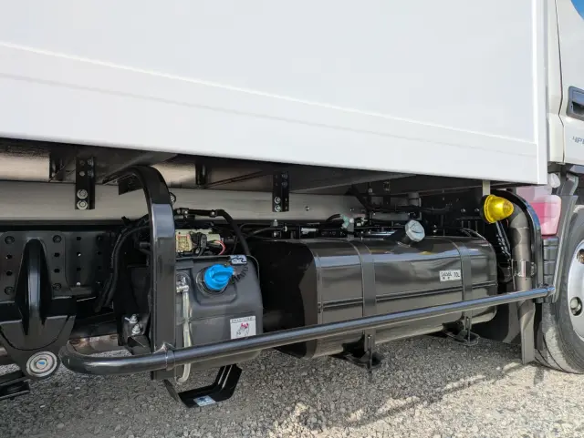 三菱 キャンター 2RG-FBAV0(2WD)の写真32