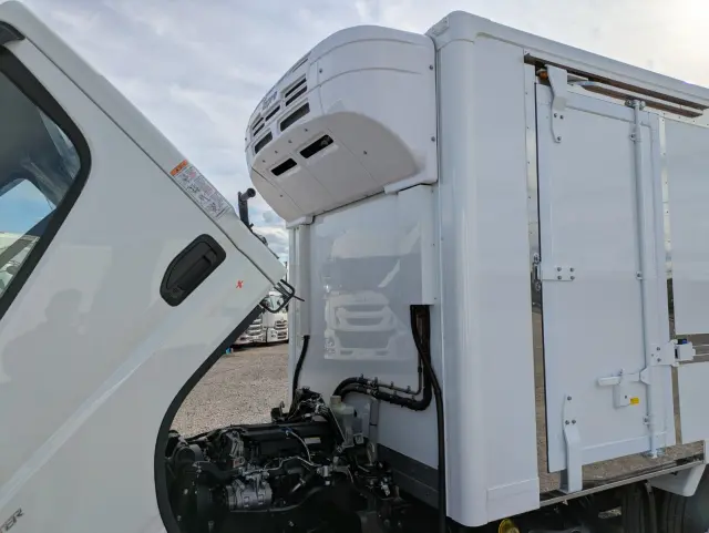 三菱 キャンター 2RG-FBAV0(2WD)の写真40