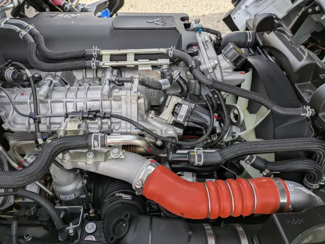 三菱 キャンター 2RG-FBAV0(2WD)の写真42