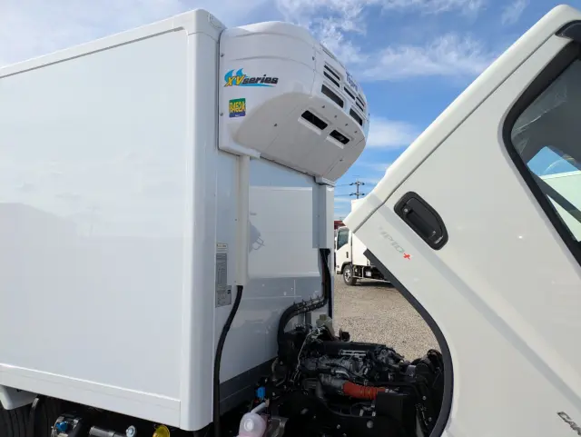 三菱 キャンター 2RG-FBAV0(2WD)の写真43