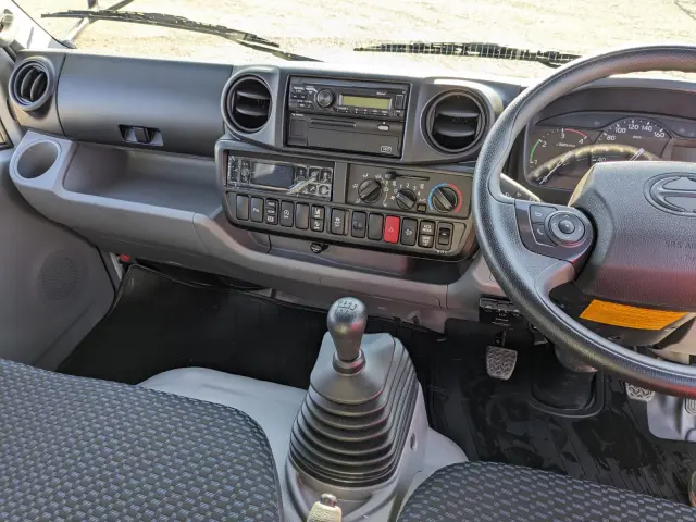 日野 デュトロ 2KG-XZU605M(2WD)の写真36