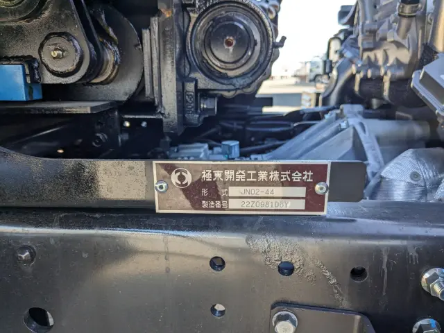 三菱 キャンター 2PG-FEB90(2WD)の写真16
