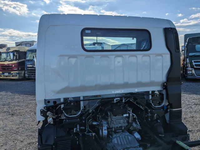 三菱 キャンター 2PG-FEB90(2WD)の写真35