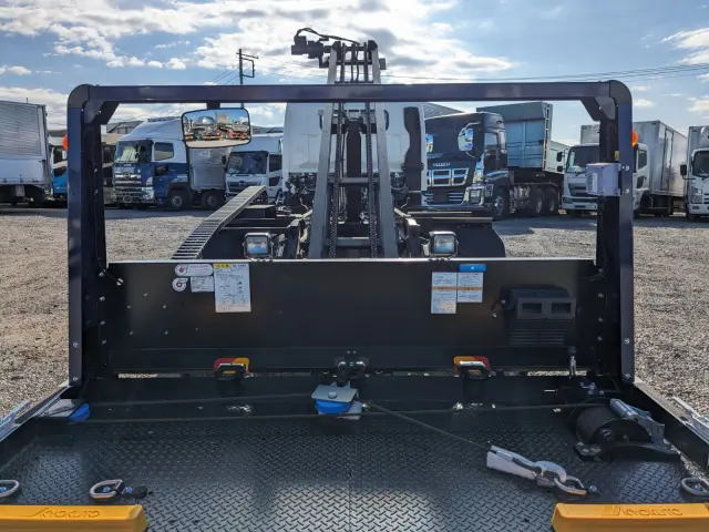 三菱 キャンター 2PG-FEB90(2WD)の写真13