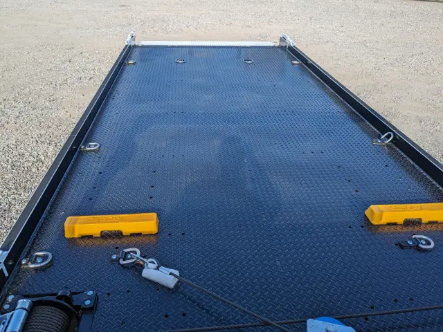 三菱 キャンター 2PG-FEB90(2WD)の写真15