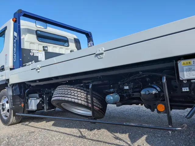 三菱 キャンター 2PG-FEB90(2WD)の写真21