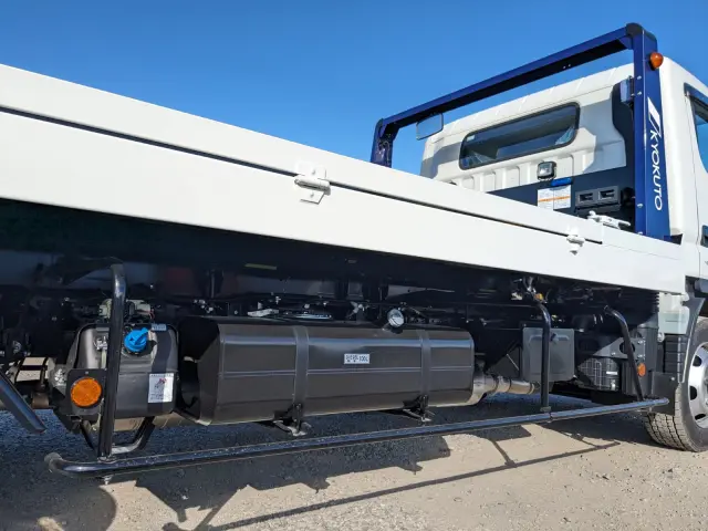 三菱 キャンター 2PG-FEB90(2WD)の写真25