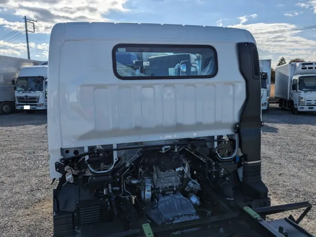 三菱 キャンター 2PG-FEB90(2WD)の写真36